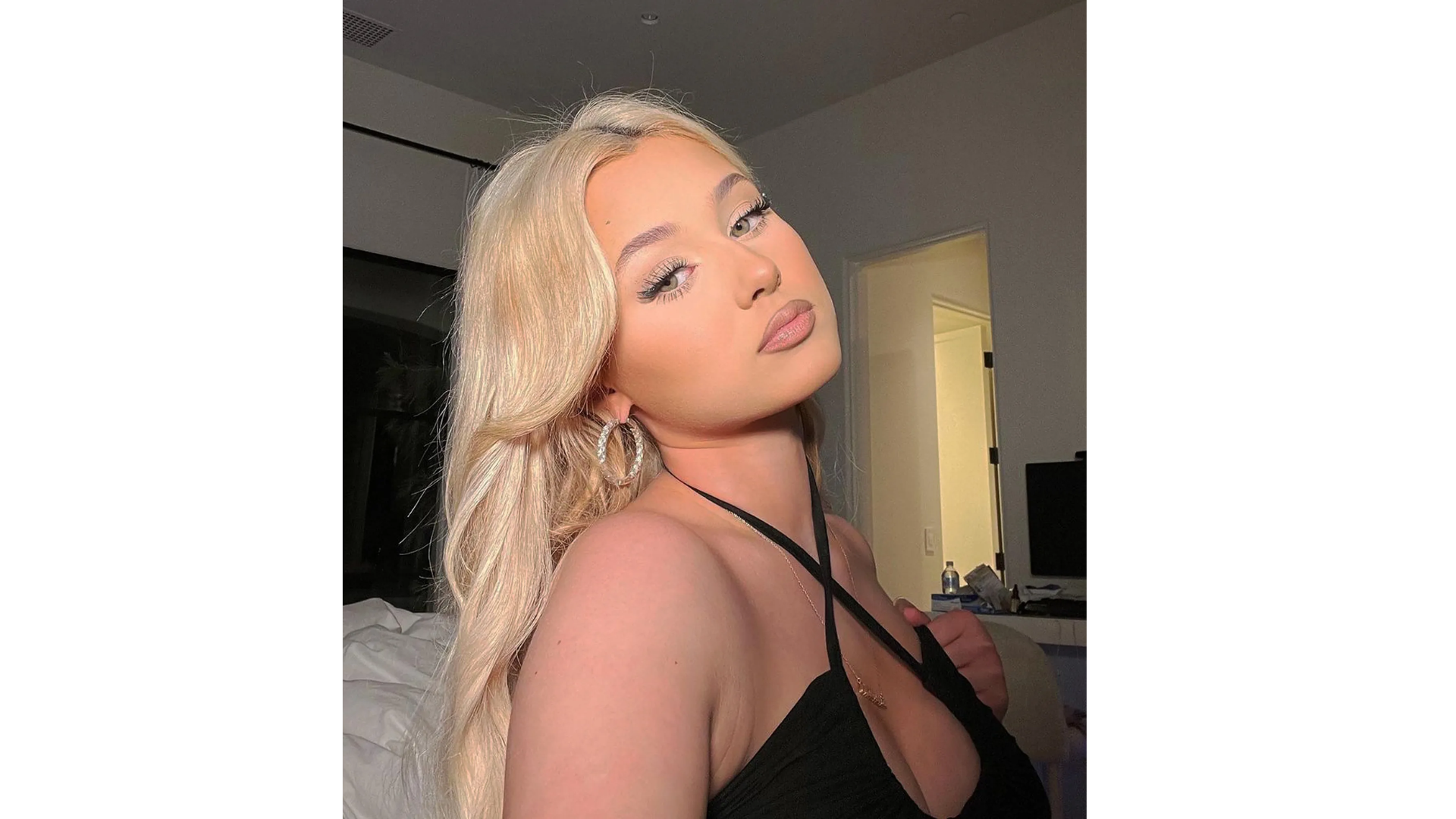 jj-Celebritys_Diversified_Investments